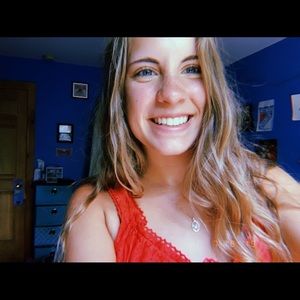 Meet your Posher, Iris